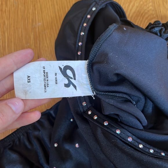 GK Elite Competition Leotard with Scrunchie - Picture 3 of 4